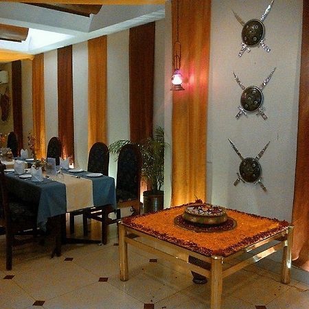 Hotel Lake View Ashok Bhopal Eksteriør billede