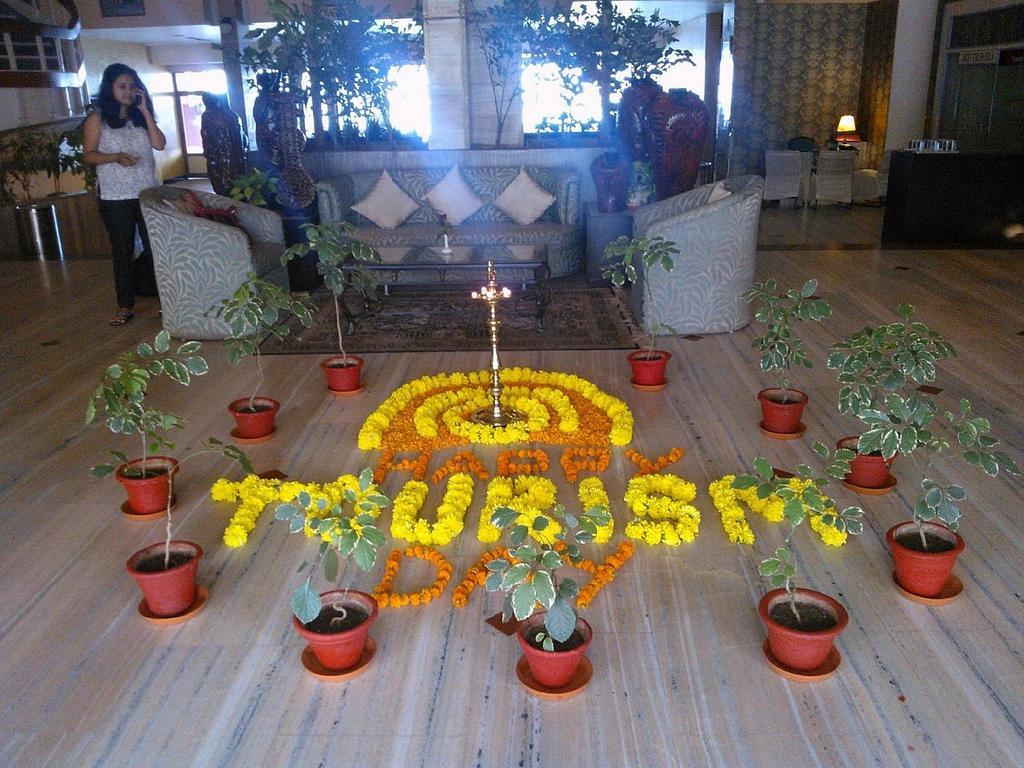 Hotel Lake View Ashok Bhopal Eksteriør billede