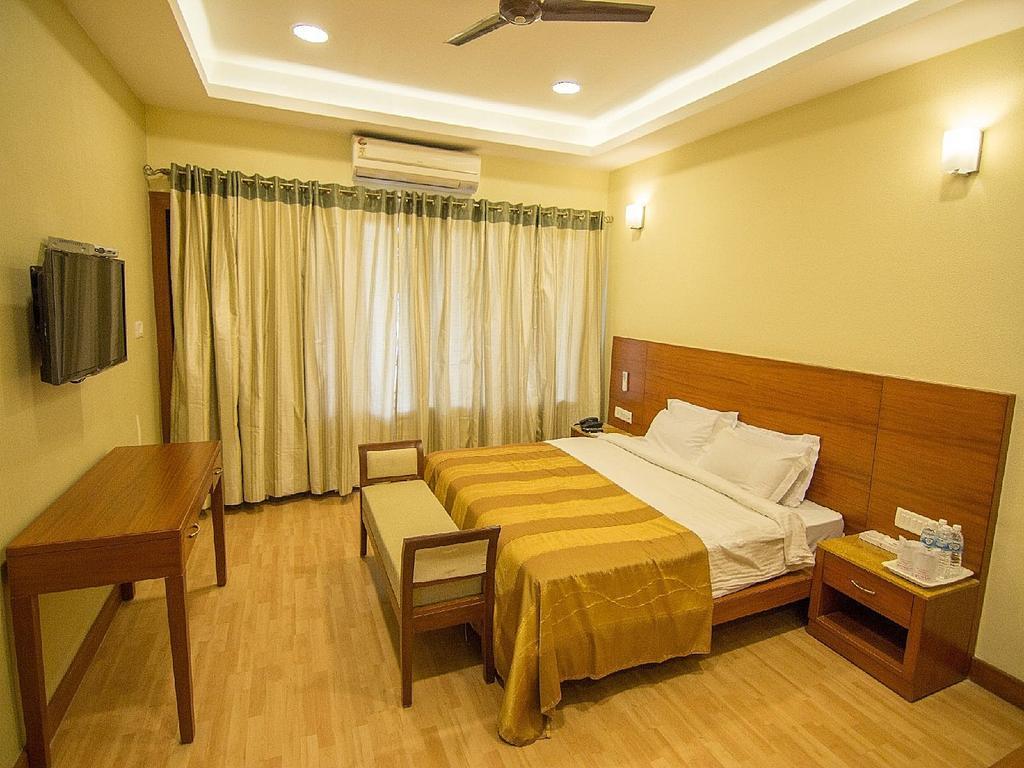 Hotel Lake View Ashok Bhopal Eksteriør billede